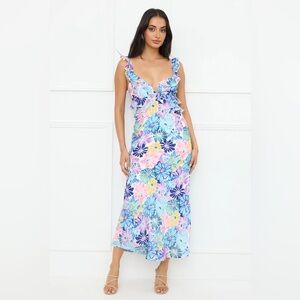 Elegant Mystique Maxi Dress Blue